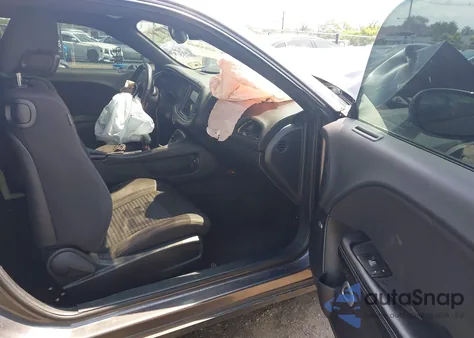 2017 Dodge Challenger R/T from USA, damaged, VIN 2C3CDZBT7HH560588